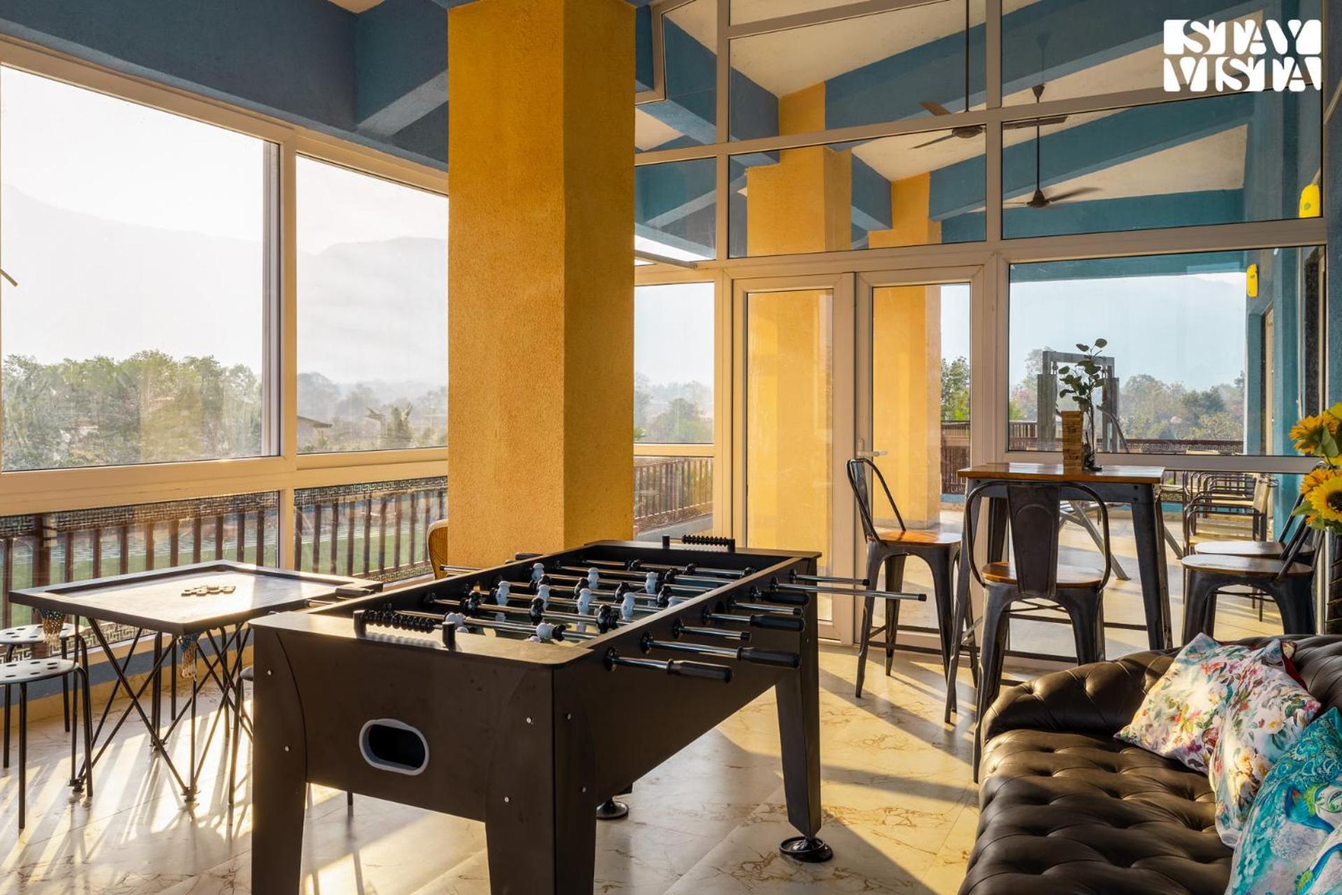 Stayvista'S Hillside Meadows - Mountainside Retreat With Farm View, Pool & Deck, Lawn & Gazebo Chinchavli Exteriör bild